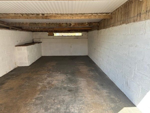 Property photo 1 of 2