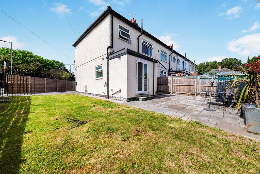 Property photo 2 of 16