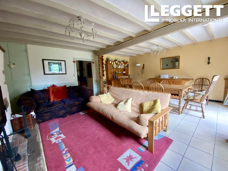 Property photo 2 of 10