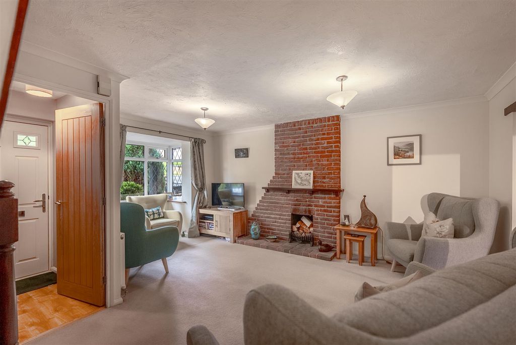 Property photo 3 of 30 Inkerpole Place-7.Jpg