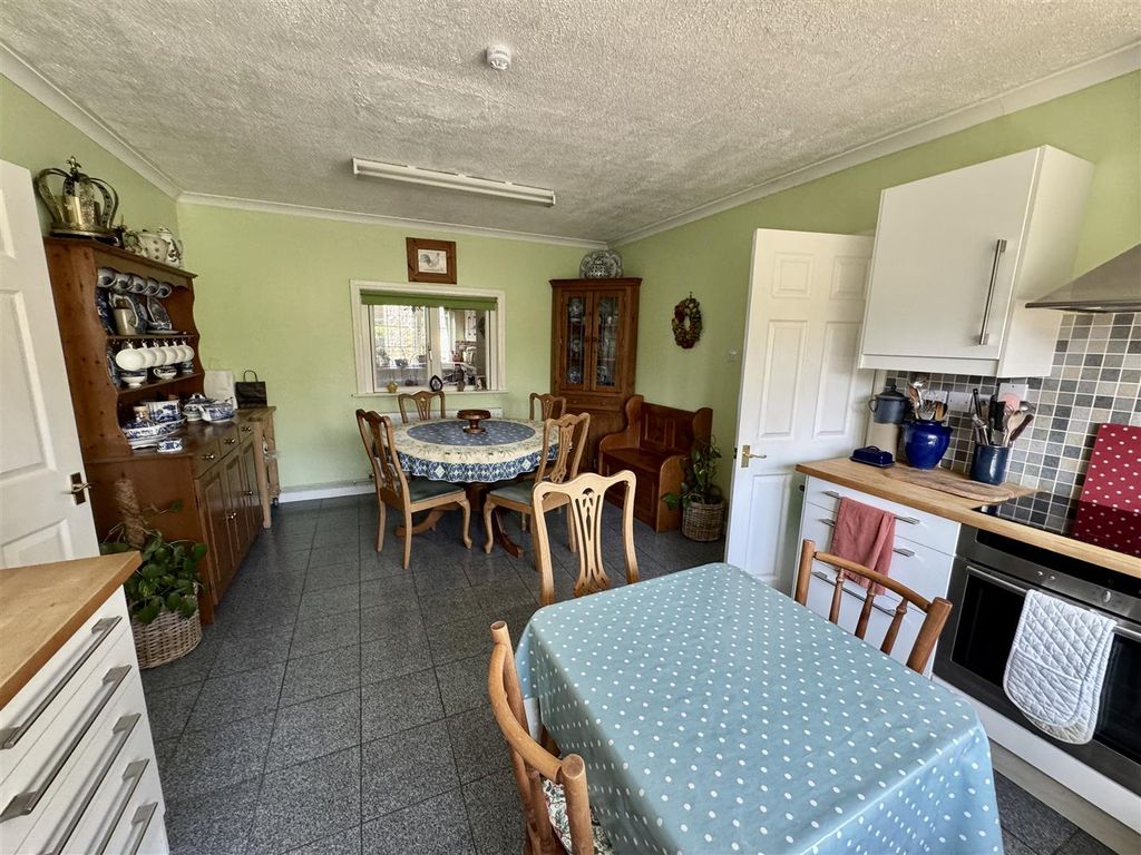 Additional image 9 of 3 bed detached house for saleHeol Cennen, Ffairfach, Llandeilo SA19