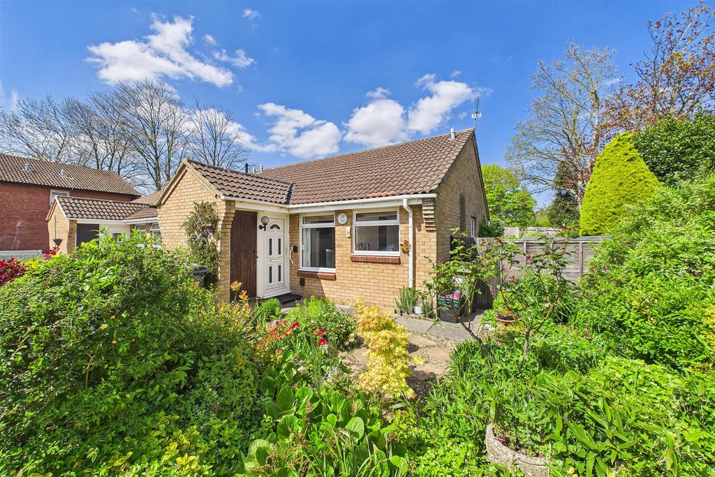 Property photo 1 of 13