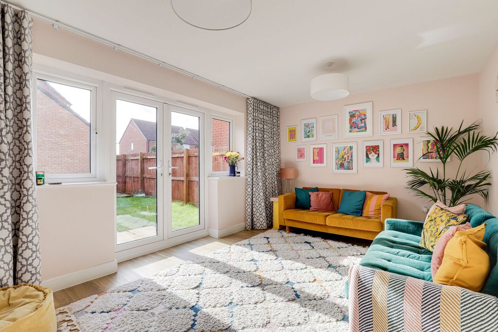 Property photo 3 of 21