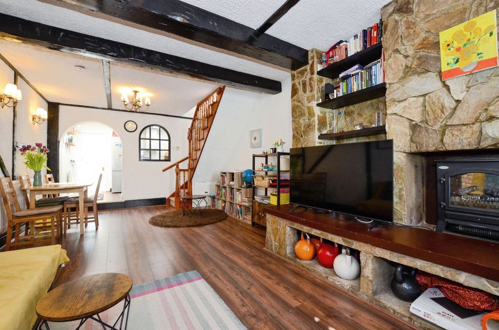 Property photo 3 of 15 Dsc_6137