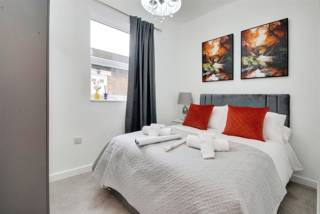 Property photo 3 of 6 2d25F90d-Dsc_0010-Dsc_0012.Jpg