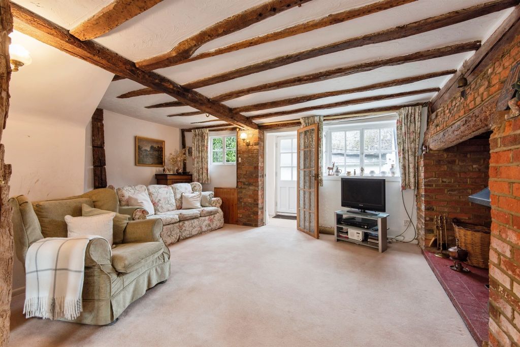 Property photo 2 of 17