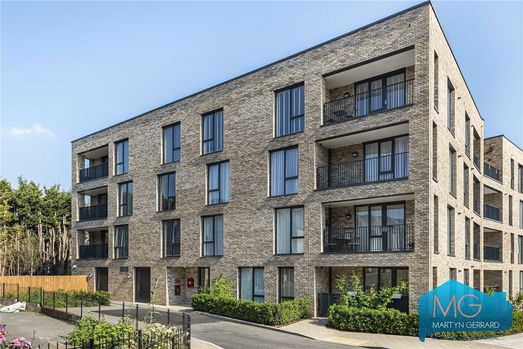 Property photo 1 of 20 Picture No. 12