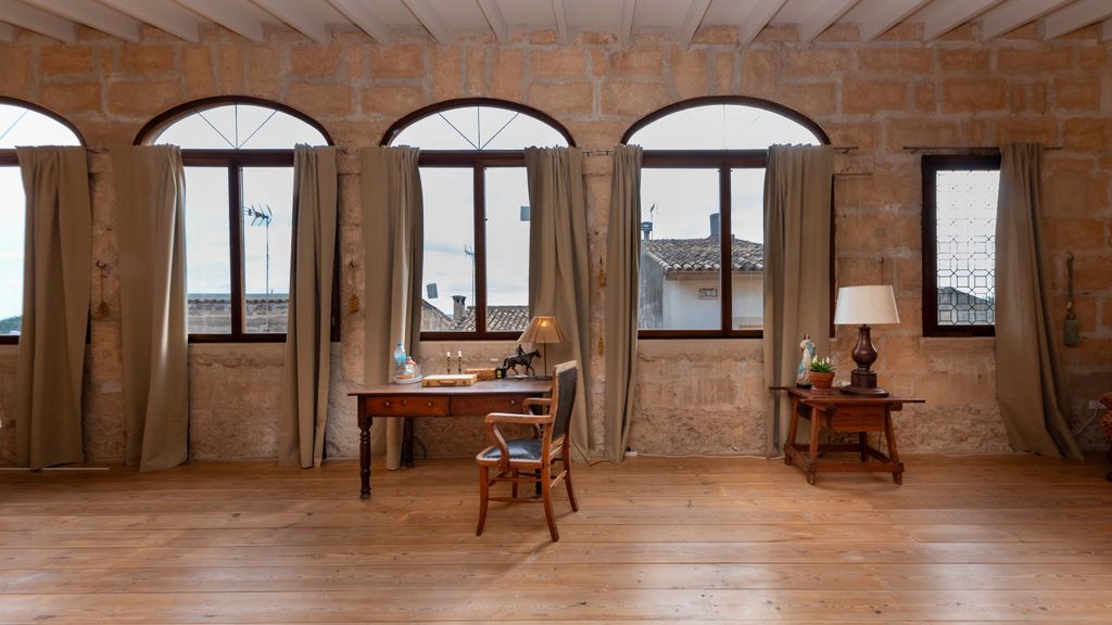 Property photo 2 of 22 03.Jpg