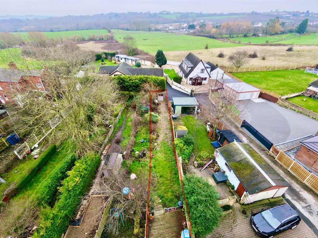 Property photo 2 of 15 Garden