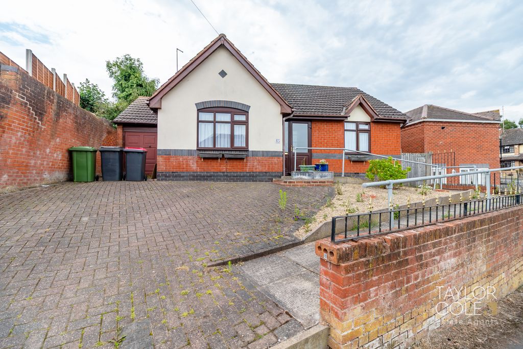 Property photo 1 of 13