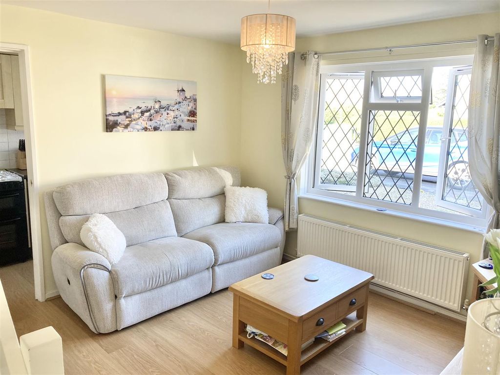 Property photo 2 of 8 Img_0096.Jpg