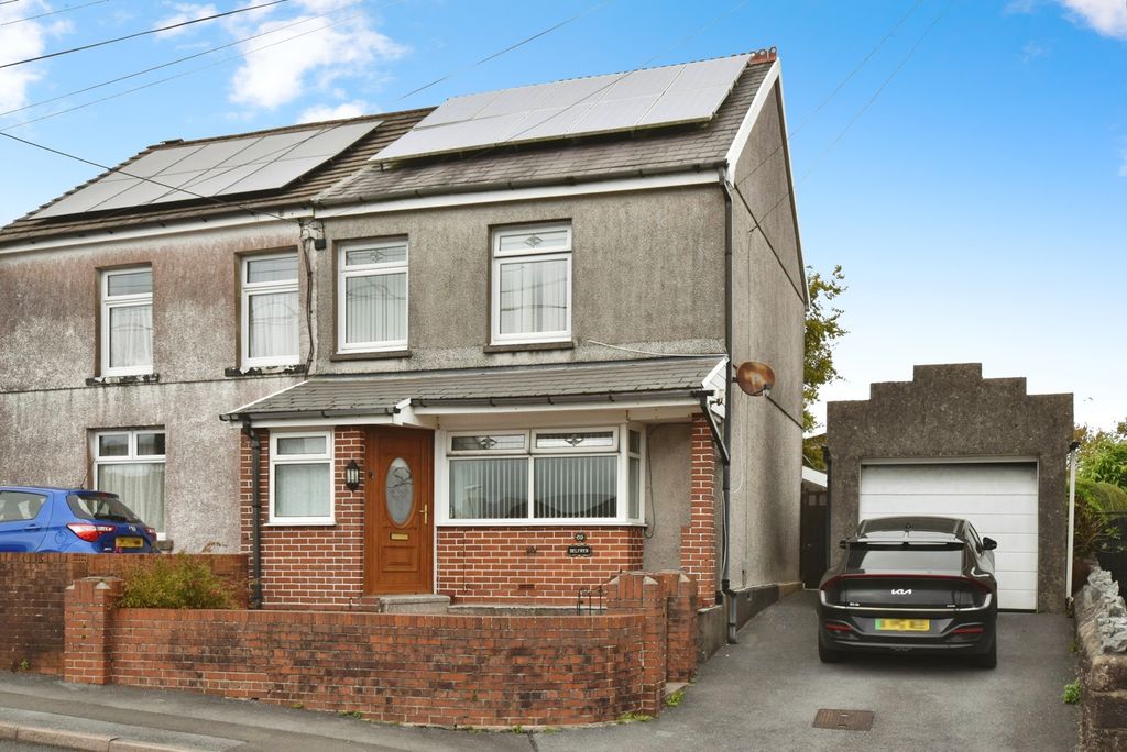 Property photo 1 of 17 Photo