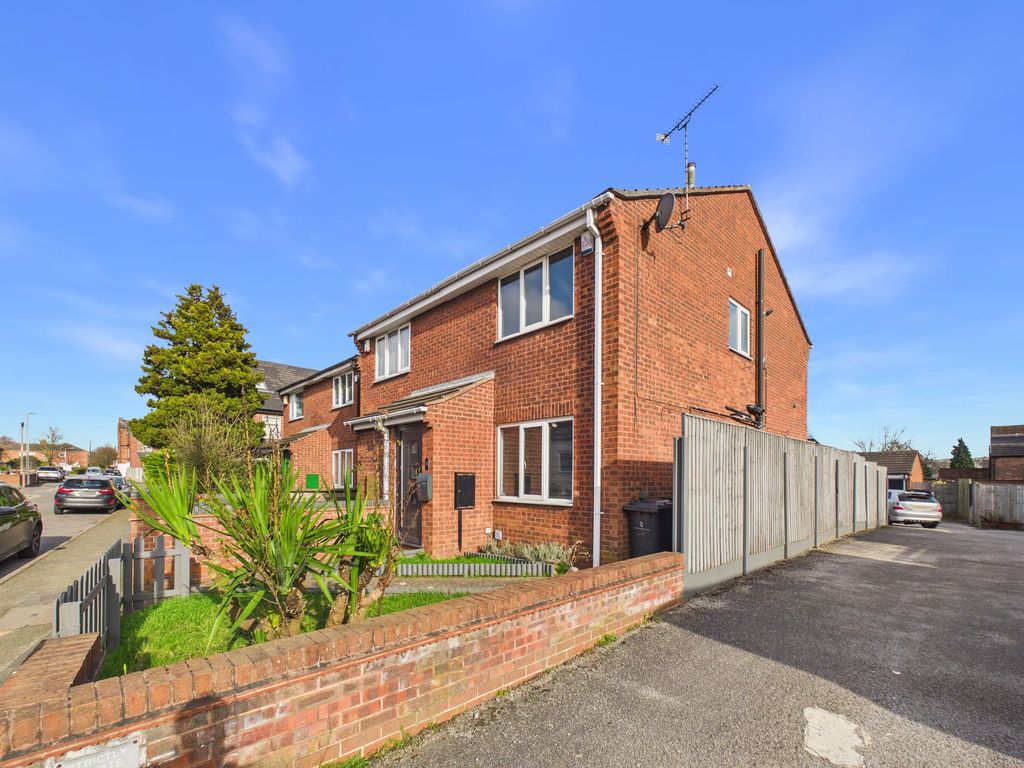 Property photo 1 of 12 Front