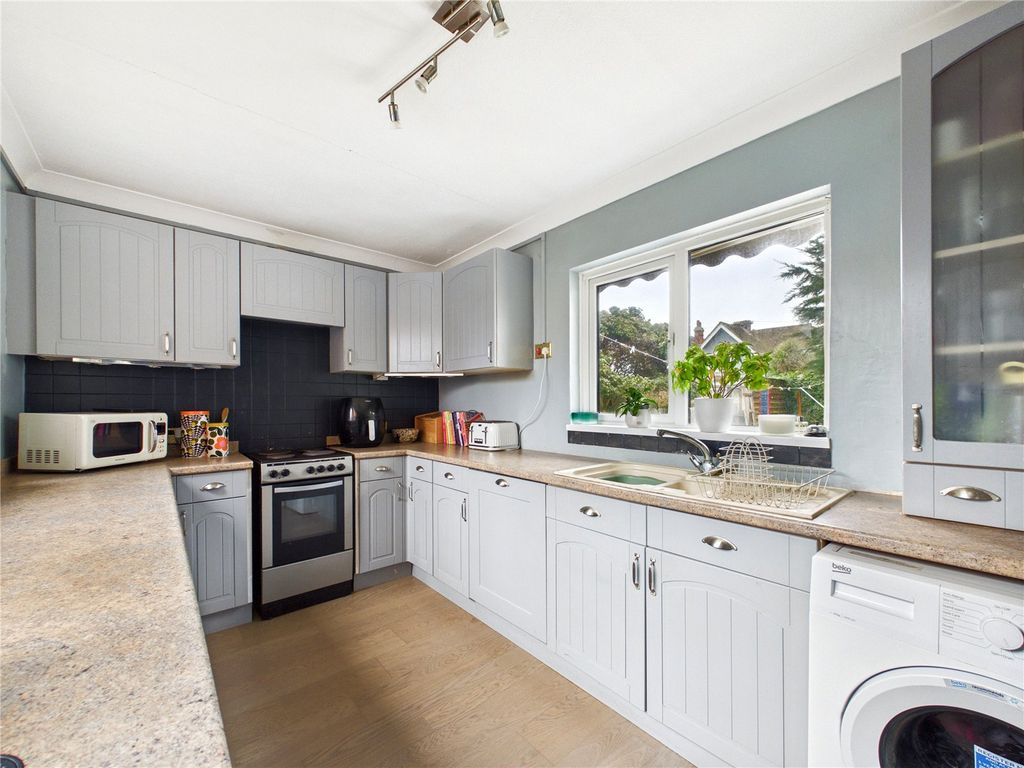 Property photo 3 of 25 Picture No. 05