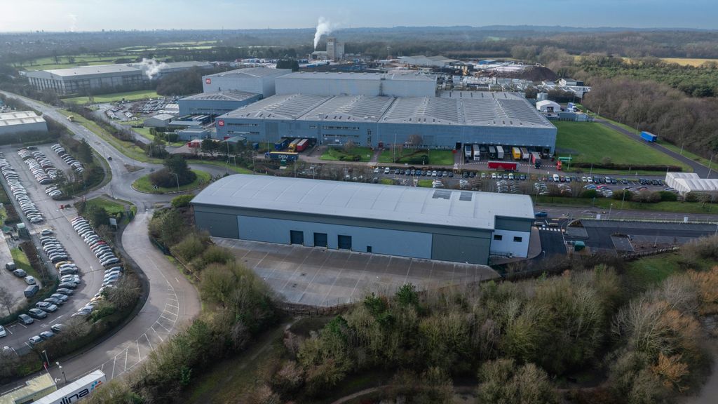 Property photo 2 of 13 20260128Parkway25.Jpg