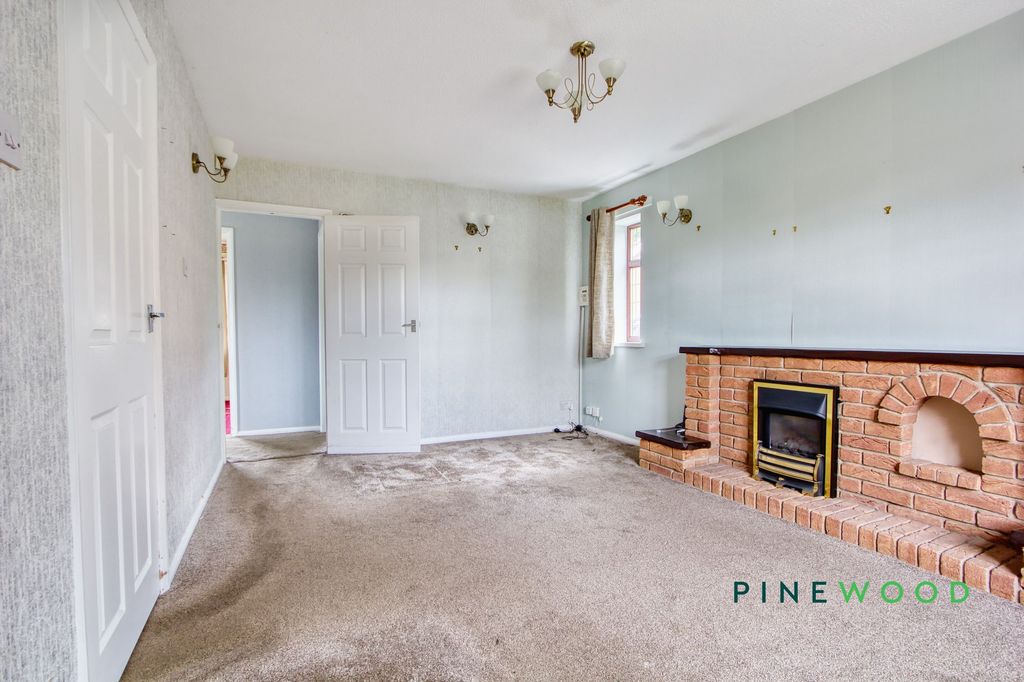 Property photo 3 of 13 Reception Room