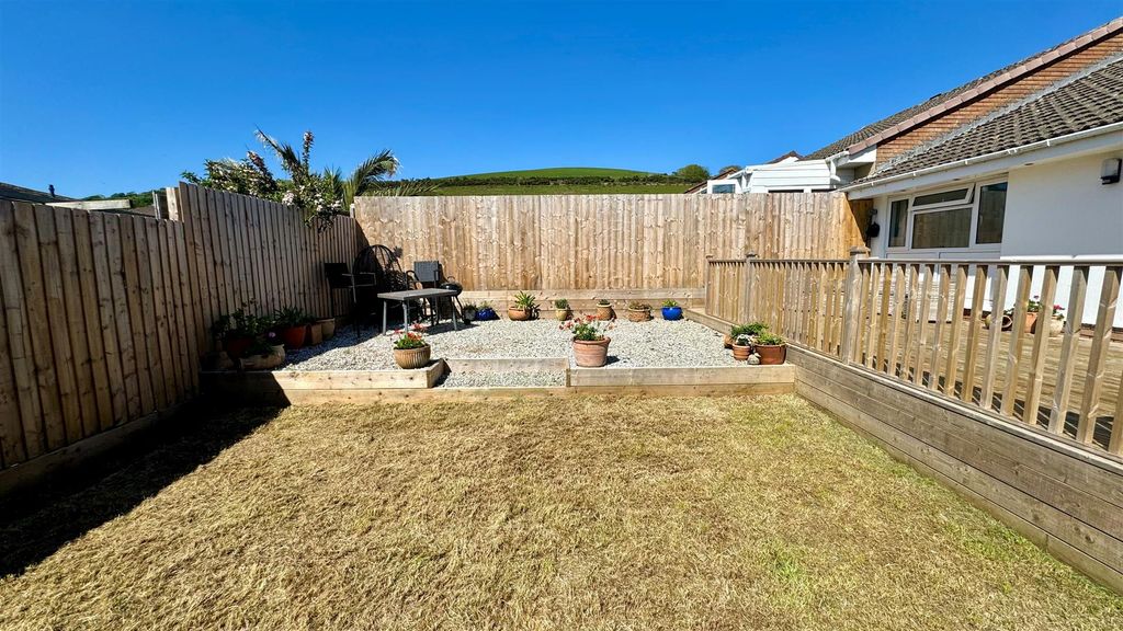 Property photo 2 of 18 8.Jpg