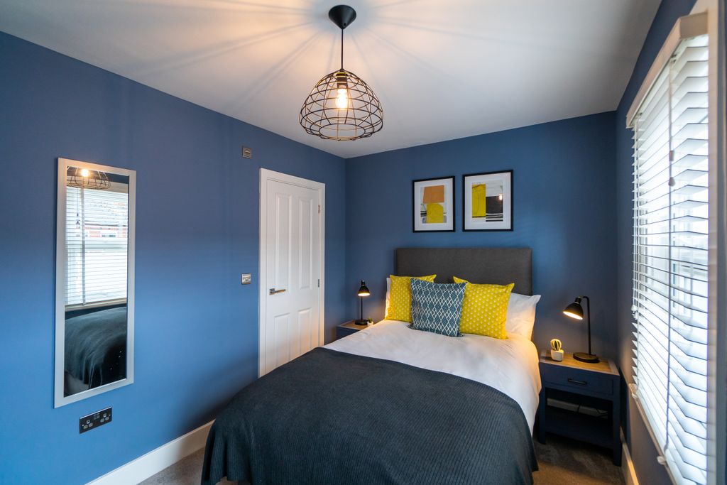 Property photo 2 of 13