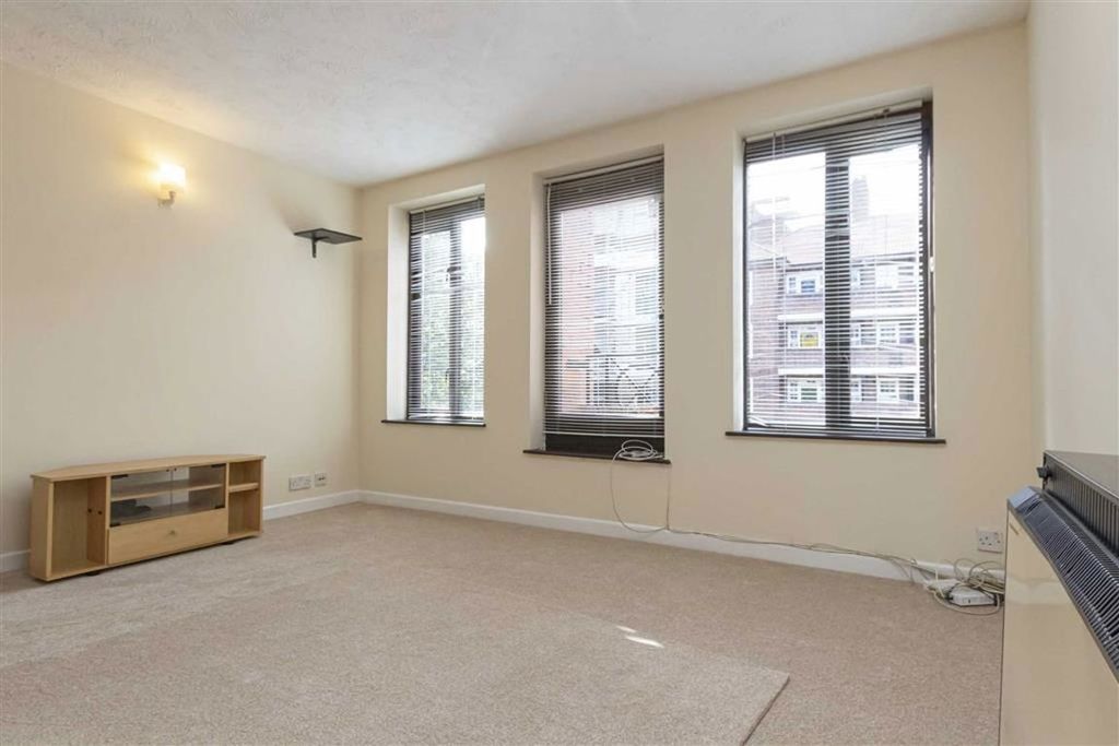 Property photo 3 of 5