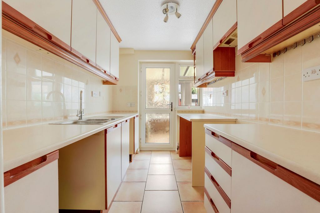 Property photo 2 of 15