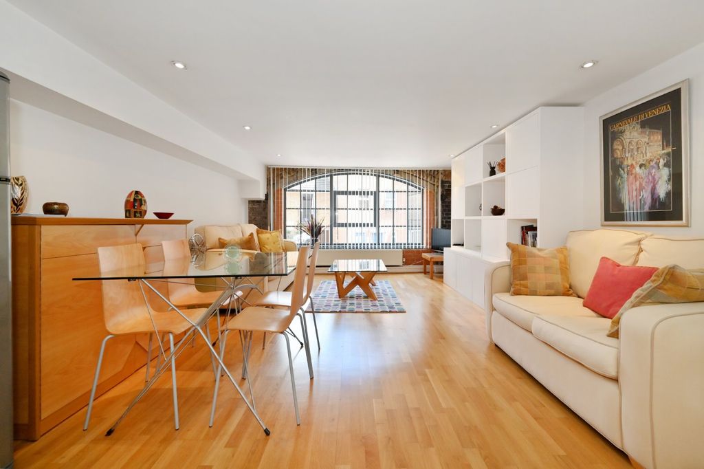 Property photo 1 of 11 Picture No. 05