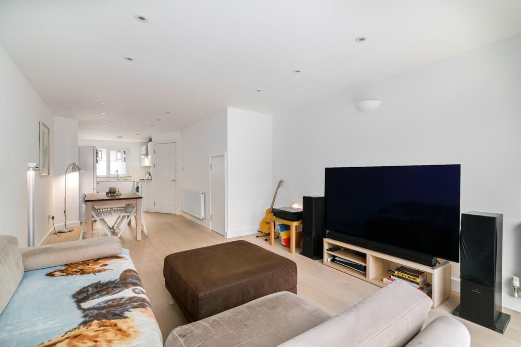 Property photo 3 of 21 Ily_4756 Copy.Jpg