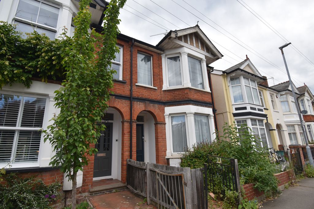 Property photo 1 of 2