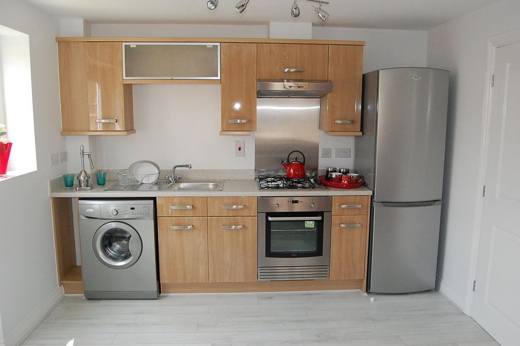 Property photo 3 of 7