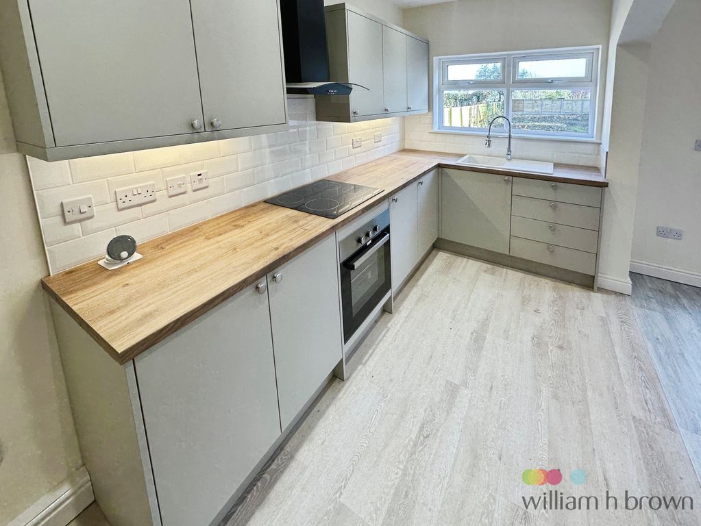 Property photo 3 of 18 Image