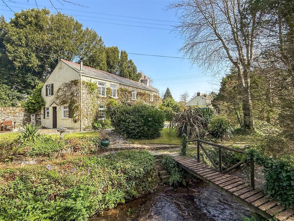 Property photo 1 of 24