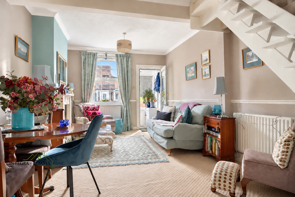 Property photo 2 of 18 Bright Cozy Living Room Listing