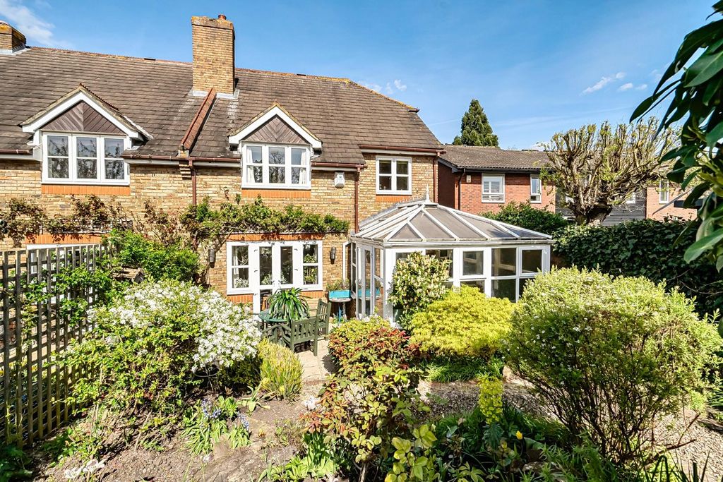 Property photo 1 of 23