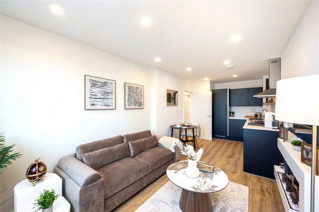 Property photo 1 of 18 Picture 1