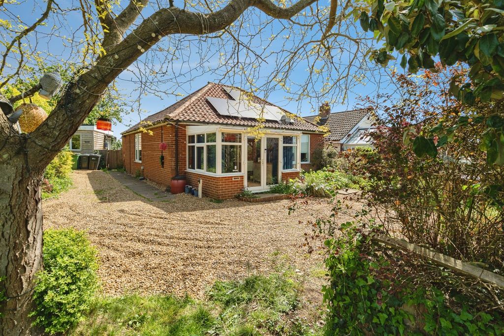 Property photo 1 of 20