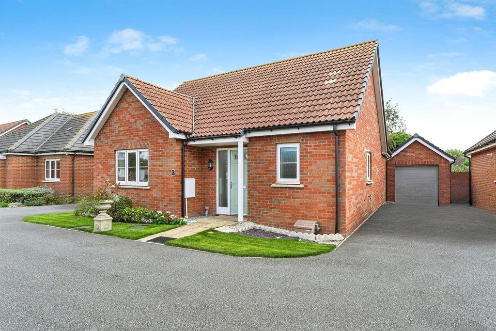 Property photo 1 of 19