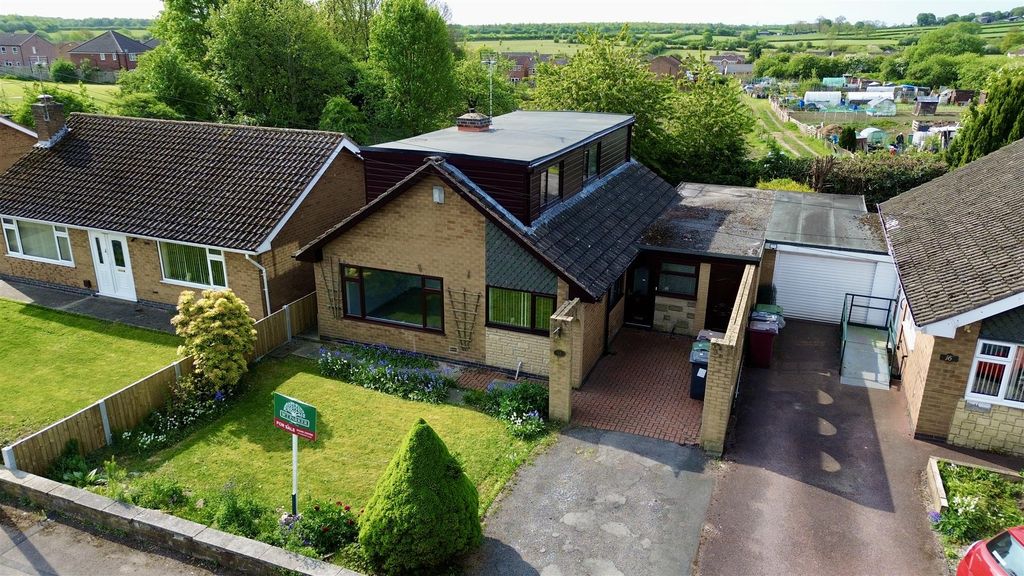 Property photo 2 of 18 Drone