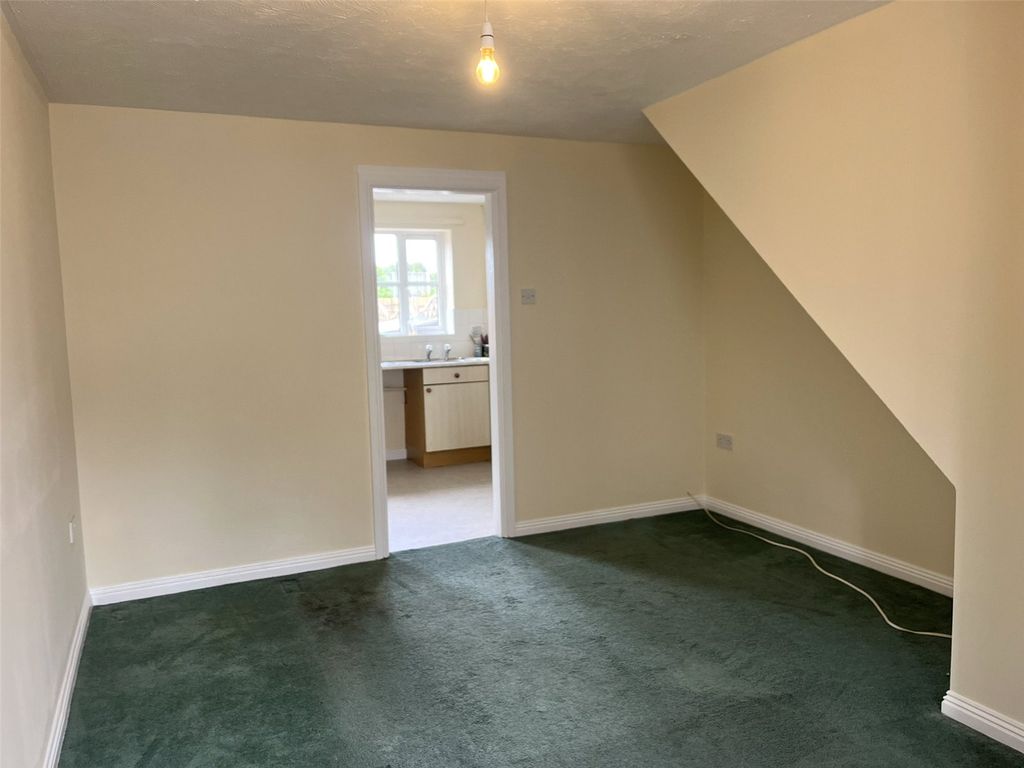 Property photo 2 of 9 Picture No. 04