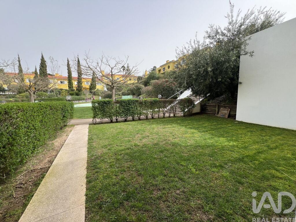 Property photo 2 of 40