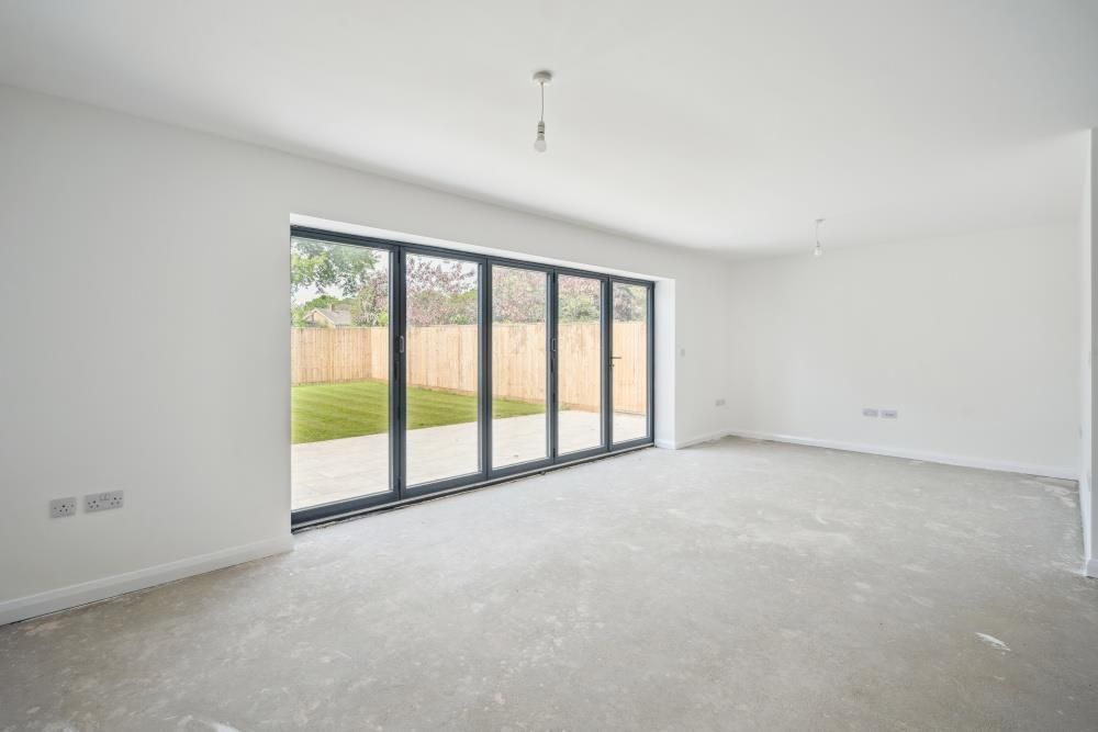 Property photo 3 of 30 Dsc06313-Dac00E2365F521Bcafe3d87638953E93 - 800Px.