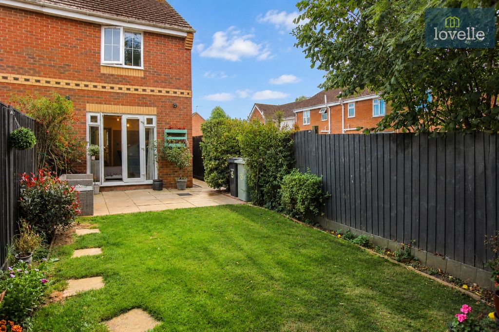 Property photo 2 of 17