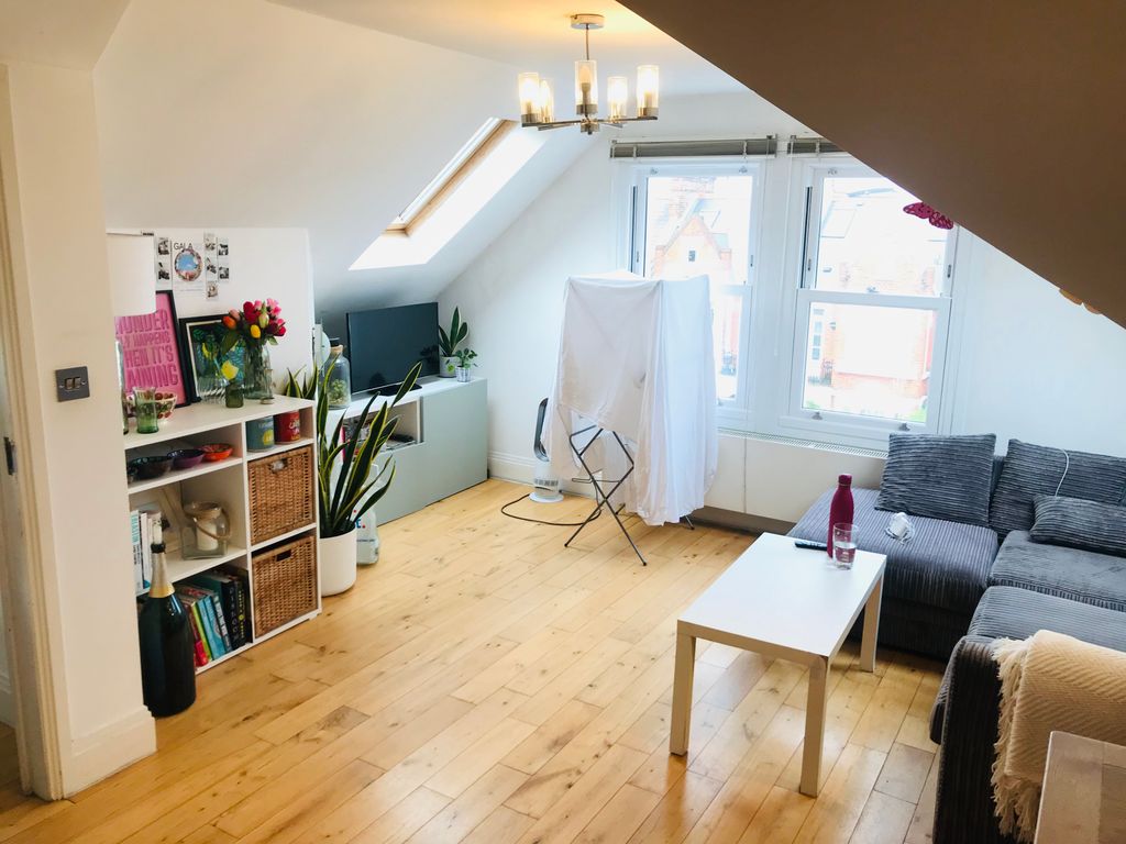 Property photo 1 of 4