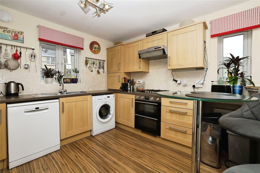 Property photo 2 of 17 Picture No. 26