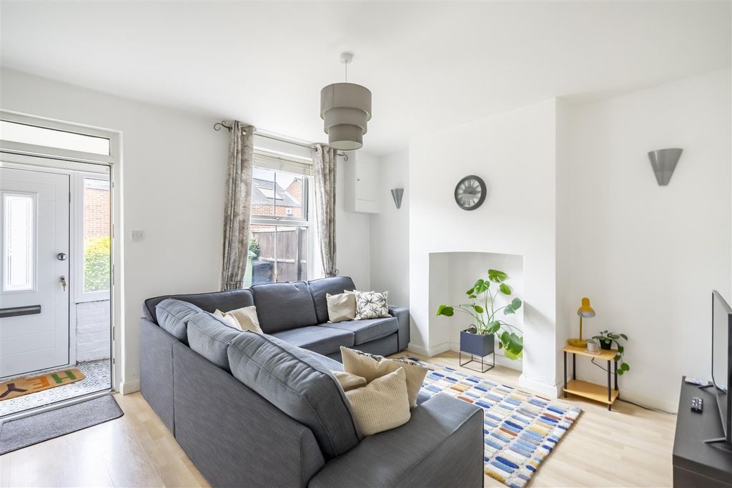 Property photo 1 of 13 48Mg-1.Jpg