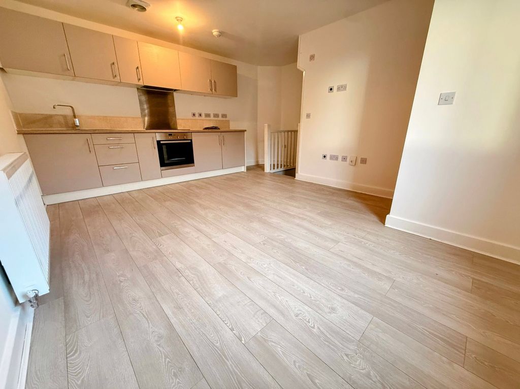 Property photo 2 of 6 Image