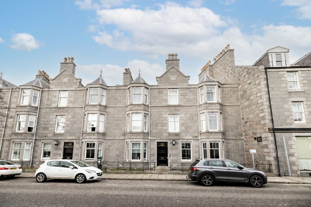 Property photo 1 of 7 Photo 1