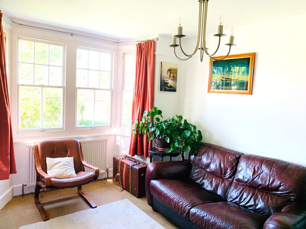 Property photo 2 of 21