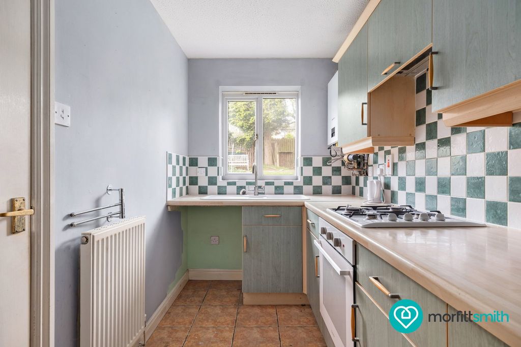 Property photo 3 of 12