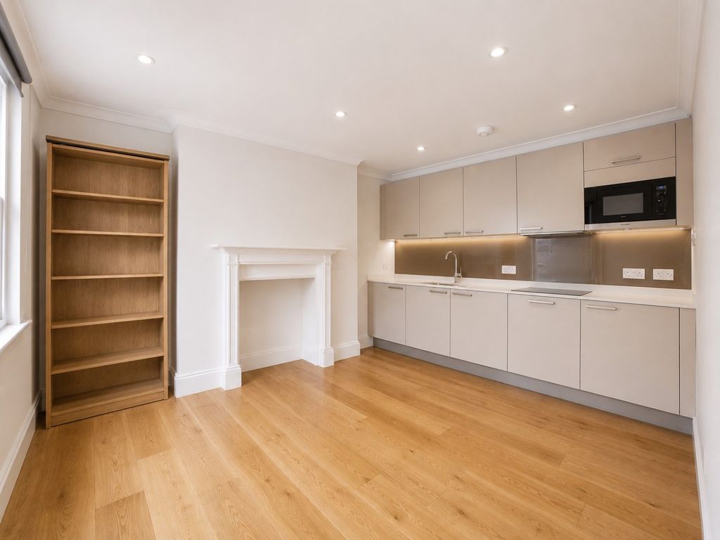 Property photo 1 of 12 2708890