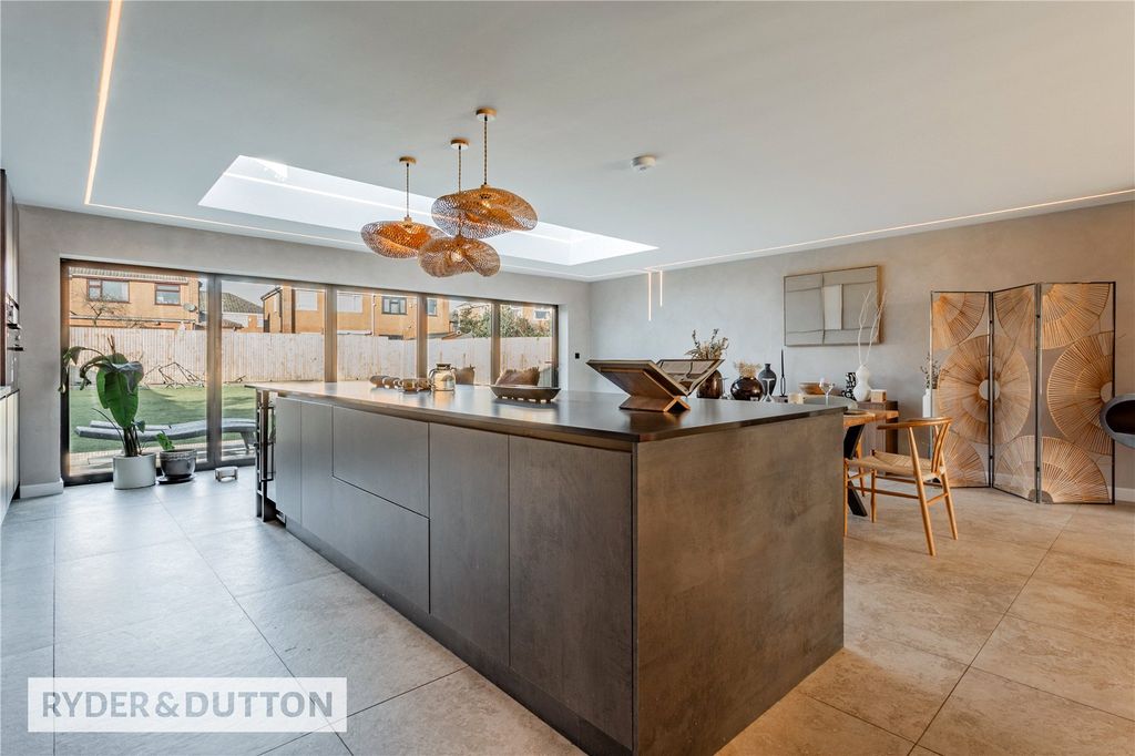 Property photo 2 of 36 Kitchen/Diner