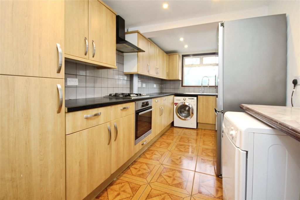 Property photo 3 of 8 Picture No. 07